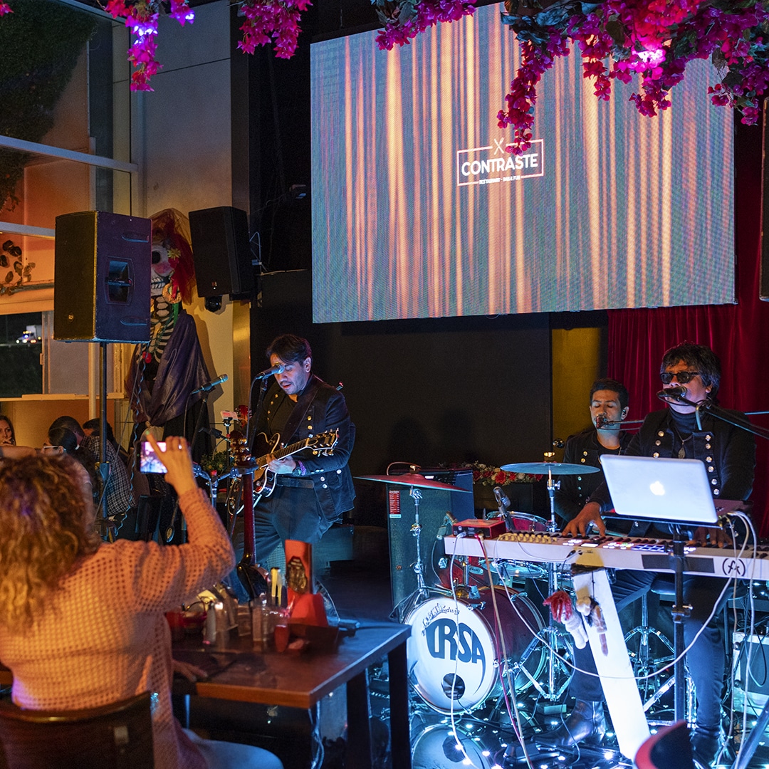 the_beatles-dos_tributos_carrusel_contraste_restaurante_bar_galerias_atizapan